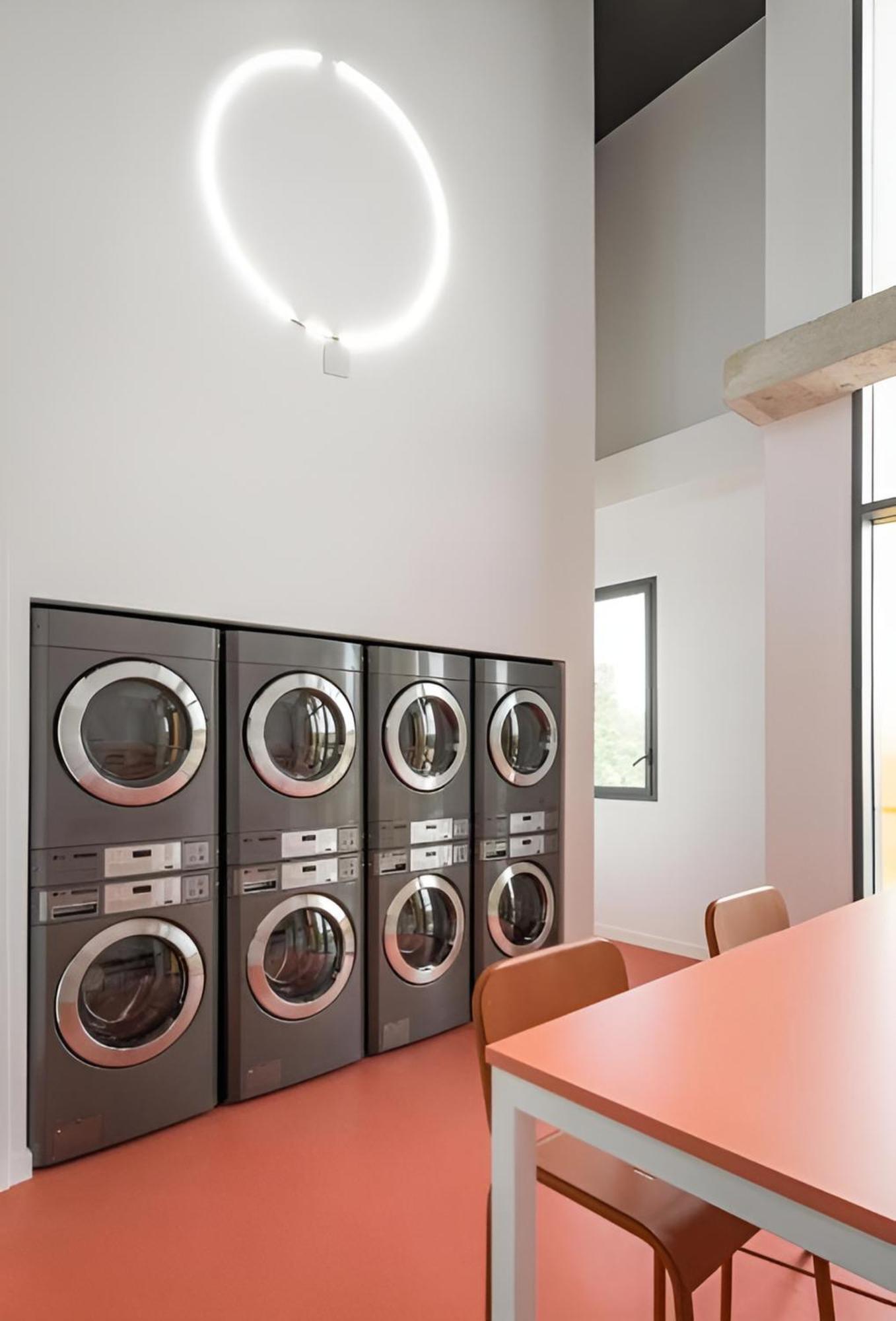 Home And Coliving Pamplona Dış mekan fotoğraf